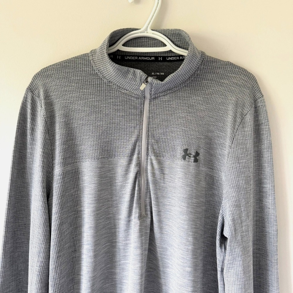 Under Armour Mens 1/4‎ Zip Gray Lightweight Pullover XL Layering Athleticwear